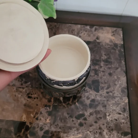 JEWELRY ROUND BOX WITH DESIGN - Picture 2 of 3